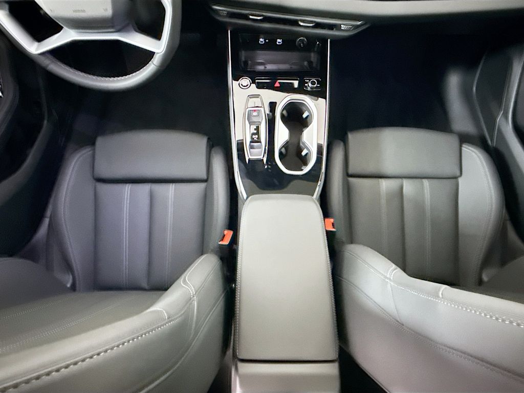 Thumbnail: 2026 Audi A6 - 16