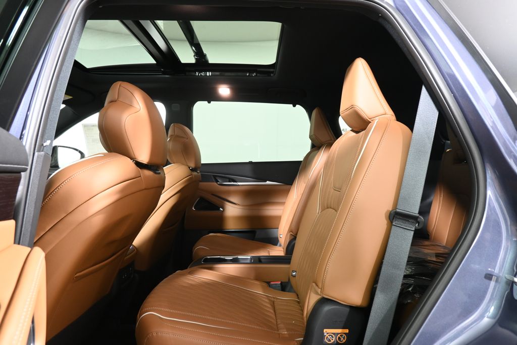 Thumbnail: 2026 INFINITI QX60 - 30