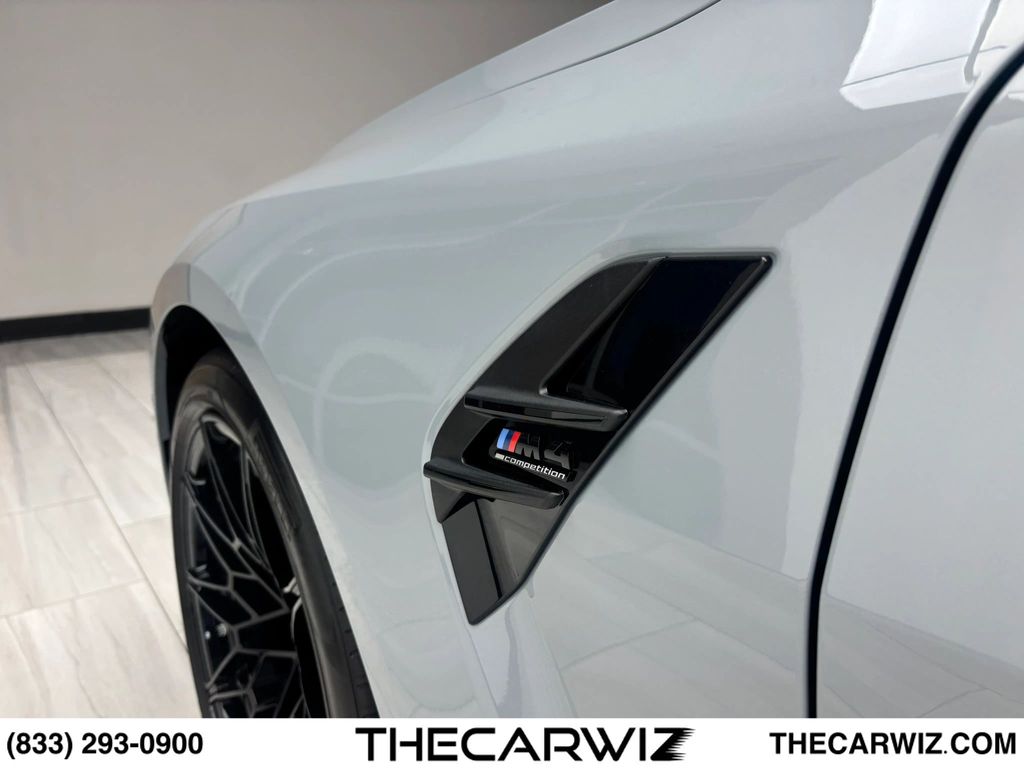 2025 BMW M4