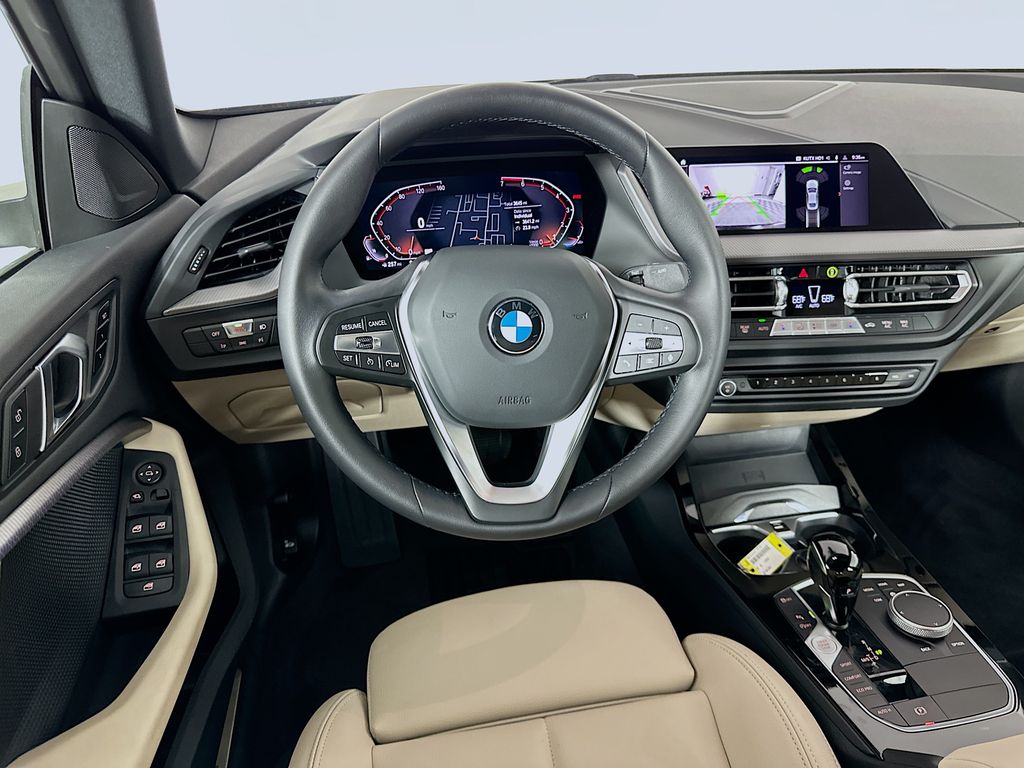 Thumbnail: 2024 BMW 2 Series - 22