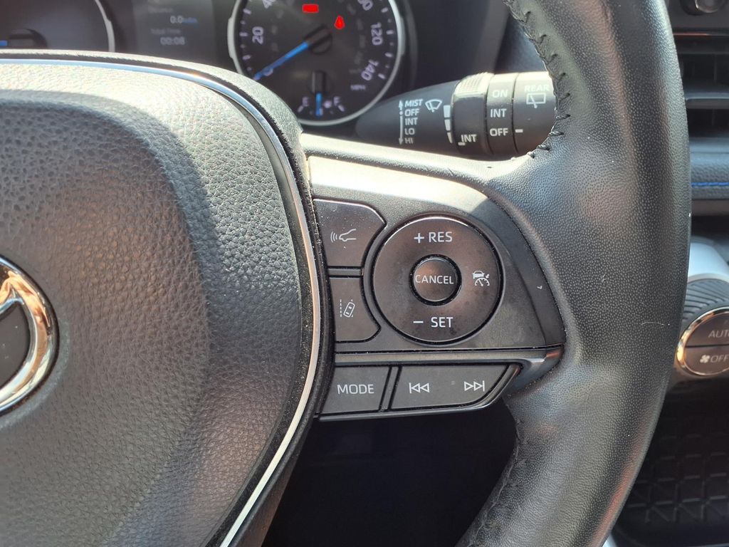 2022 Toyota RAV4 Hybrid SE White at Toyota of Victoria
