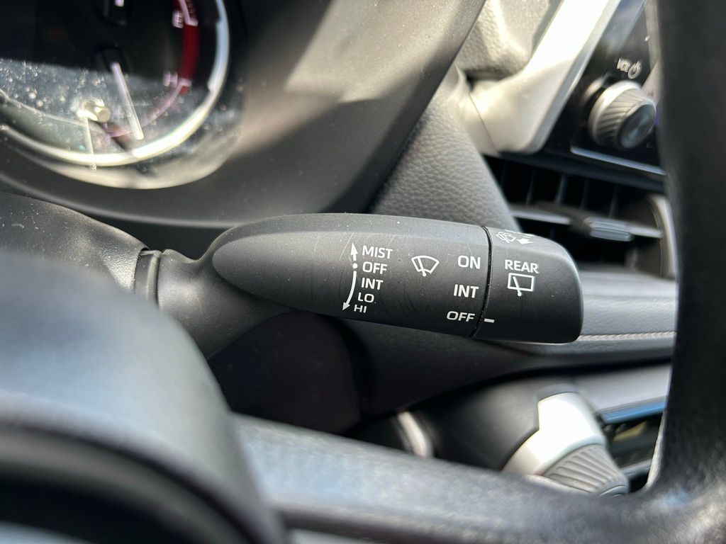 Thumbnail: 2024 Toyota RAV4 - 20