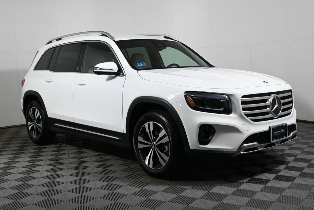Thumbnail: 2025 Mercedes-Benz GLB - 8