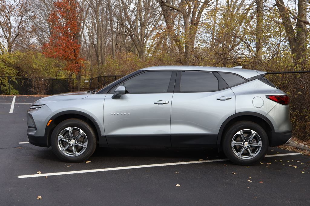 Thumbnail: 2024 Chevrolet Blazer - 4