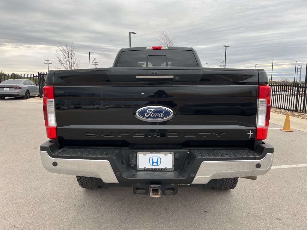 Thumbnail: 2017 Ford Econoline - 5