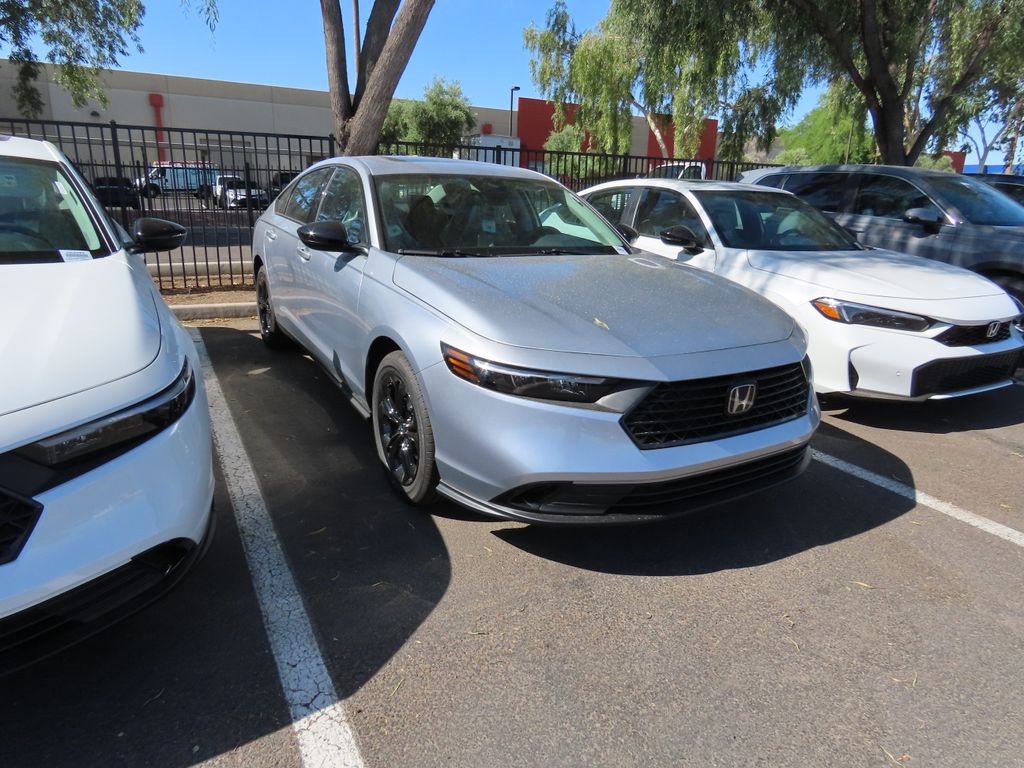 2025 Honda Accord SE 3