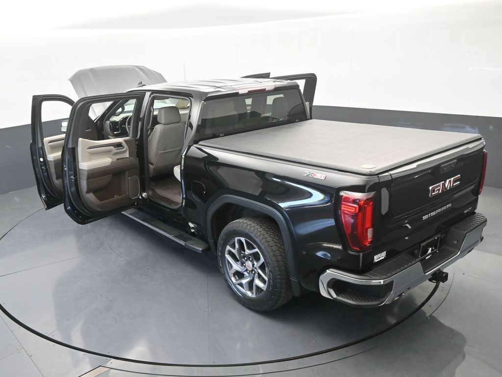 Used 2022 Onyx Black GMC SLT image 70