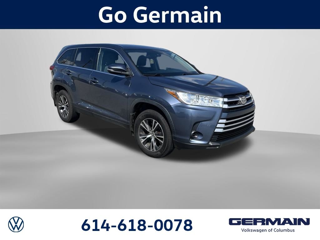 Used 2019 Blue Toyota LE image 12