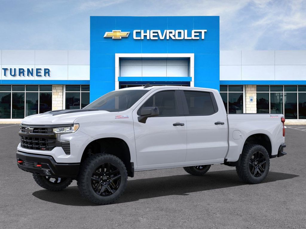 2024 Chevrolet Silverado 1500 LT Trail Boss 2