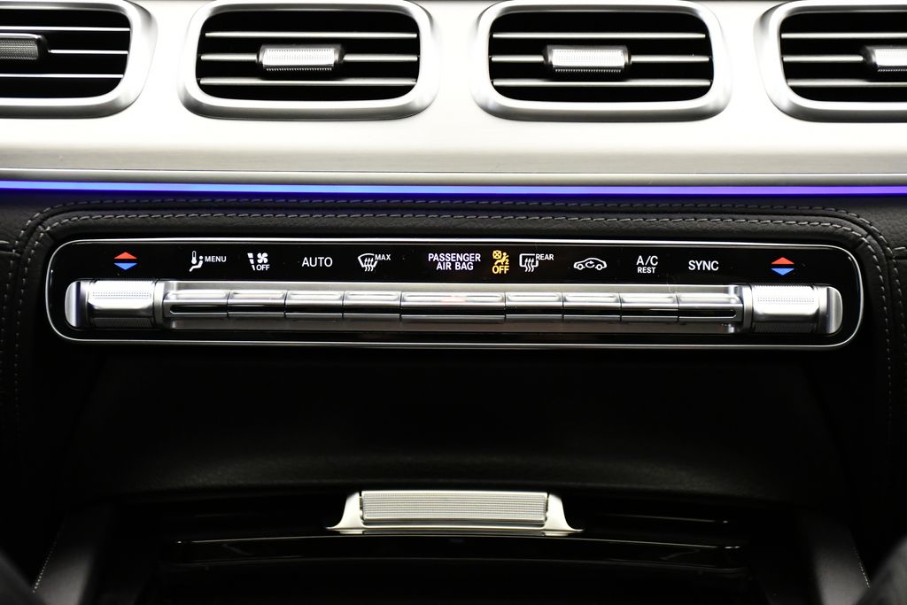 Thumbnail: 2026 Mercedes-Benz GLE - 30