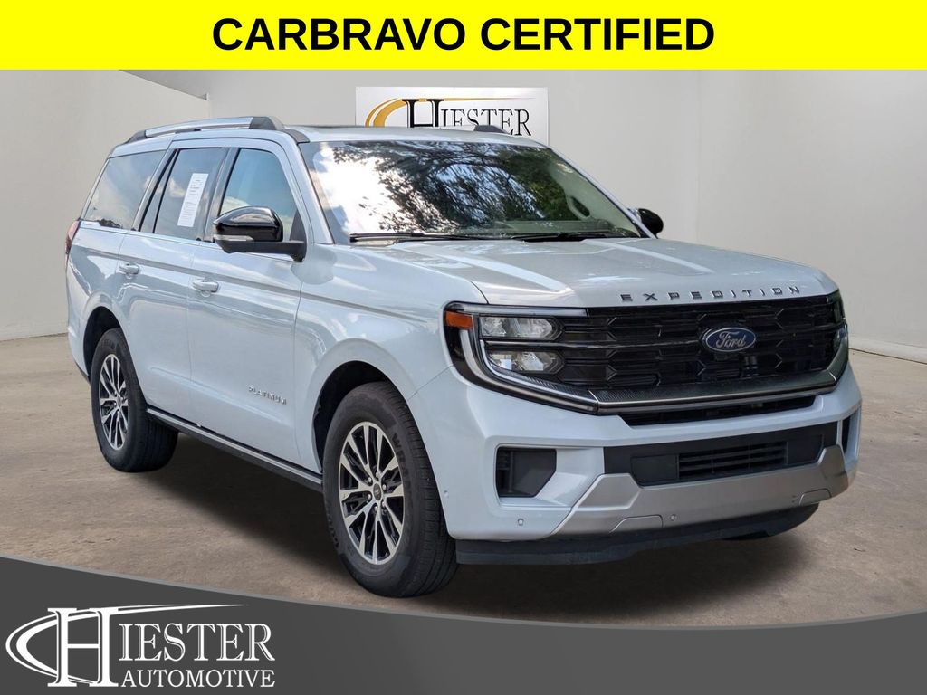 Space Silver Metallic 2025 Ford Expedition SUV / Crossover Four-Wheel Drive Automatic