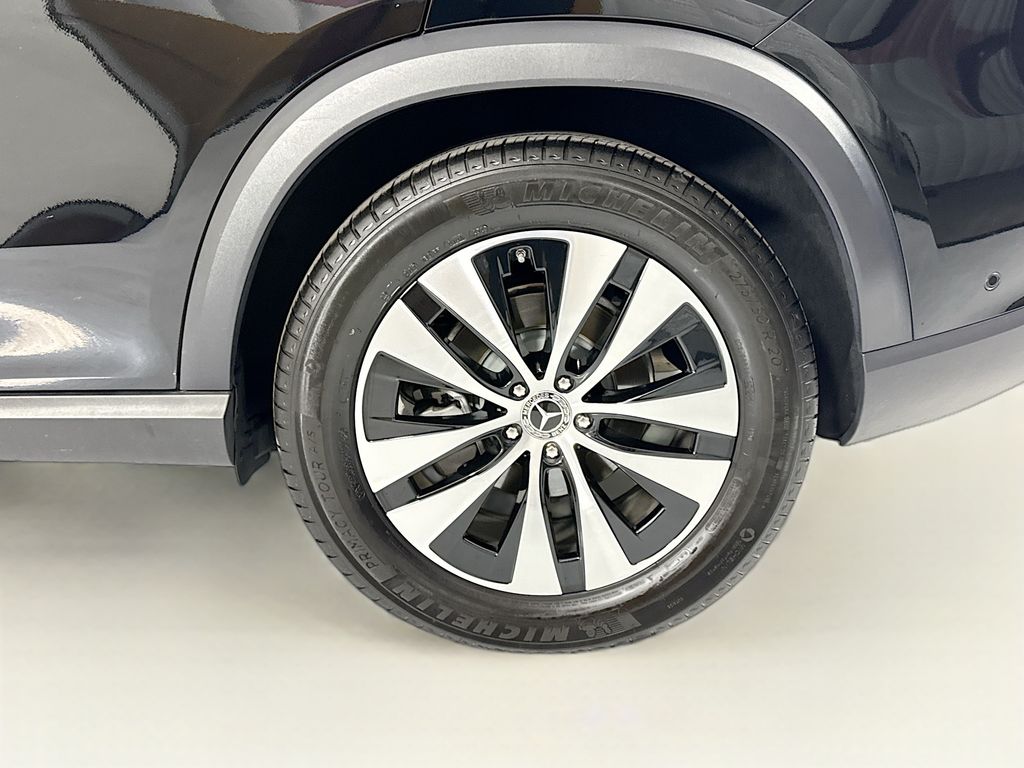 Thumbnail: 2026 Mercedes-Benz GLE - 32