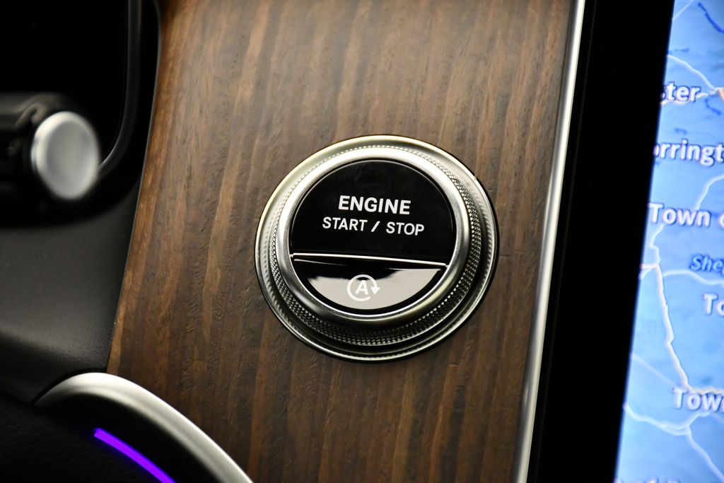 Thumbnail: 2026 Mercedes-Benz GLC - 28