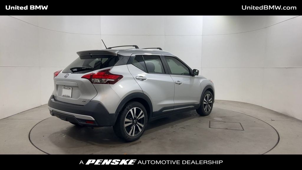 Thumbnail: 2019 Nissan Kicks - 8