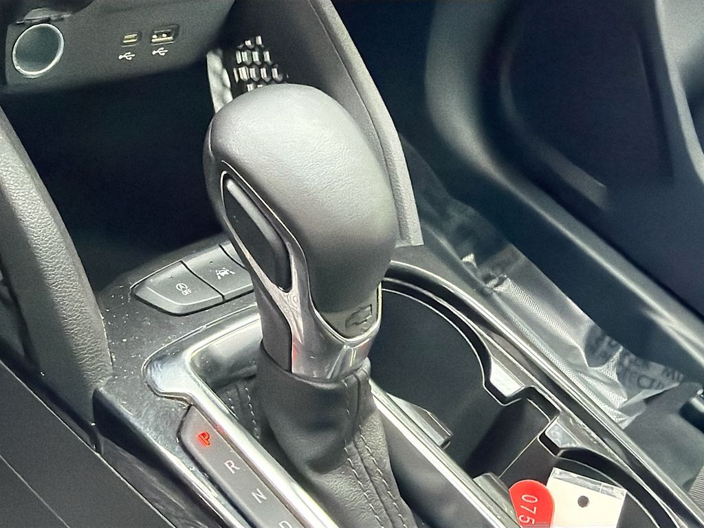 Used 2024 Red Chevrolet LT image 16