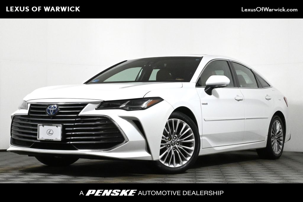 2019 Toyota Avalon Limited -
                Warwick, RI