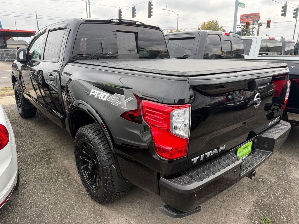 Black 2018 Nissan Titan Pickup Truck Four-Wheel Drive 7-Speed Automatic