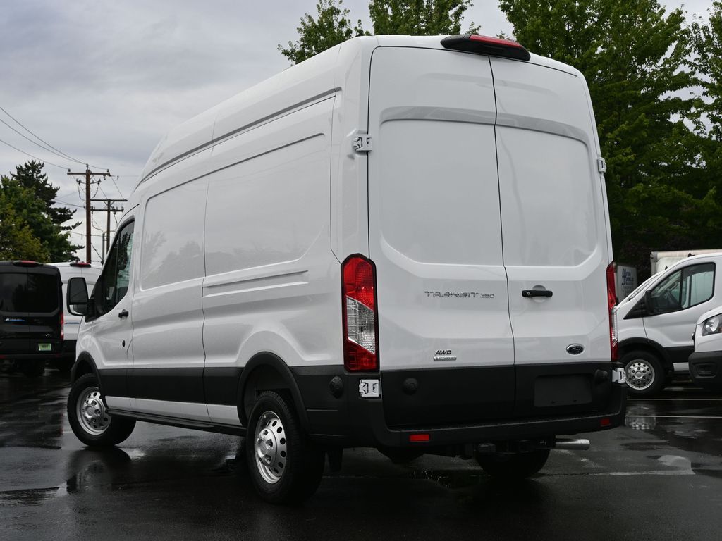 2025 Ford Transit 350