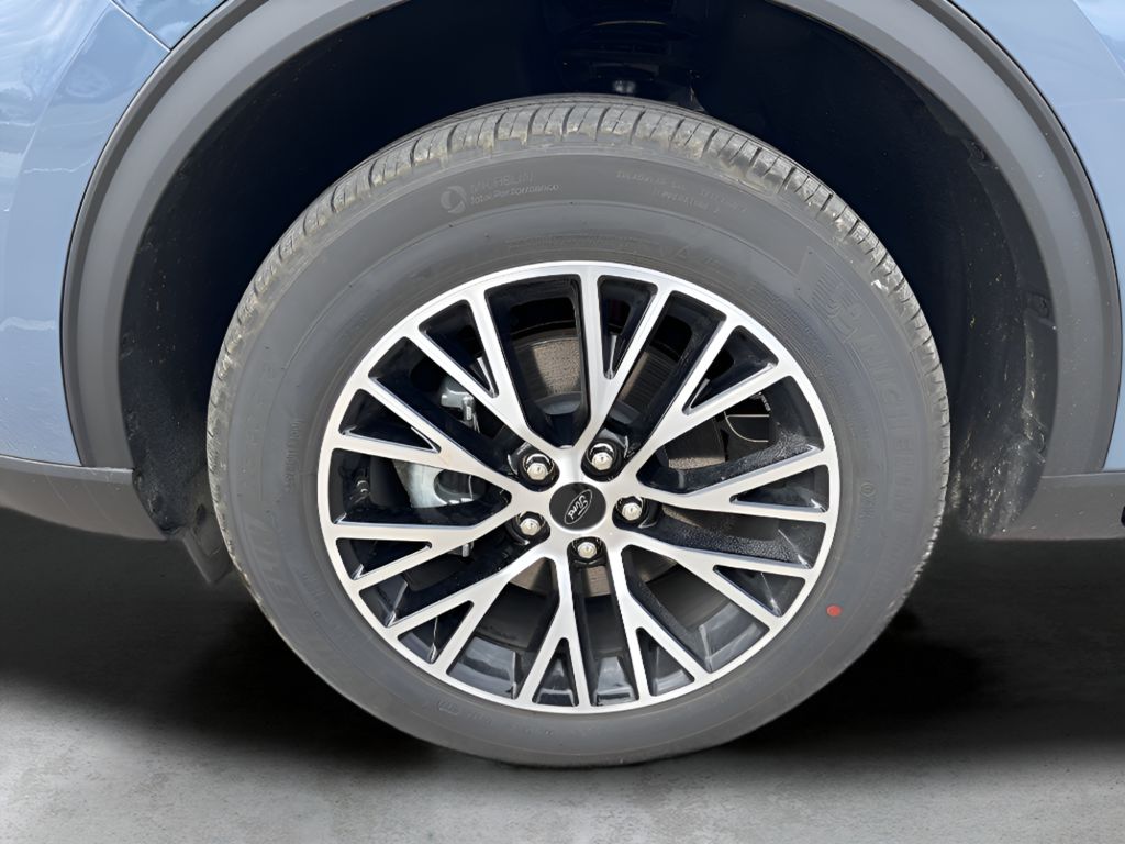 2025 Ford Escape Plug-In Hybrid