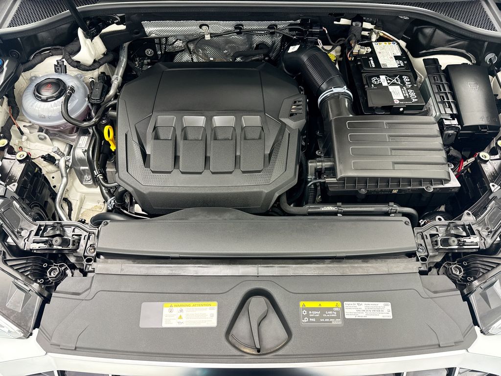 Thumbnail: 2025 Audi Q3 - 27