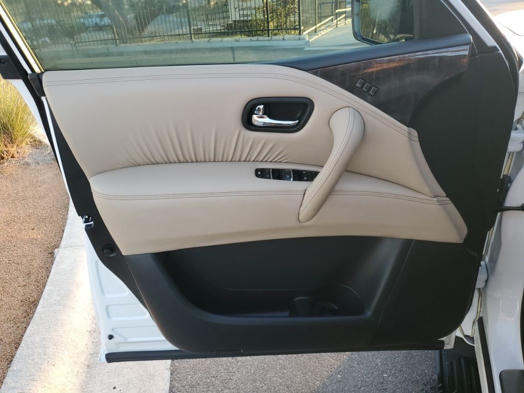 Used Car 2023 Nissan Armada  Platinum For Sale Under $50,000 In Austin, Texas