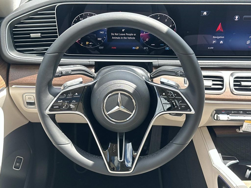 Thumbnail: 2026 Mercedes-Benz GLE - 23