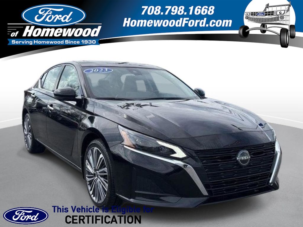 Super Black Clearcoat 2023 Nissan Altima 2.5 SL AWD Sedan All-Wheel Drive Continuously Variable Transmission