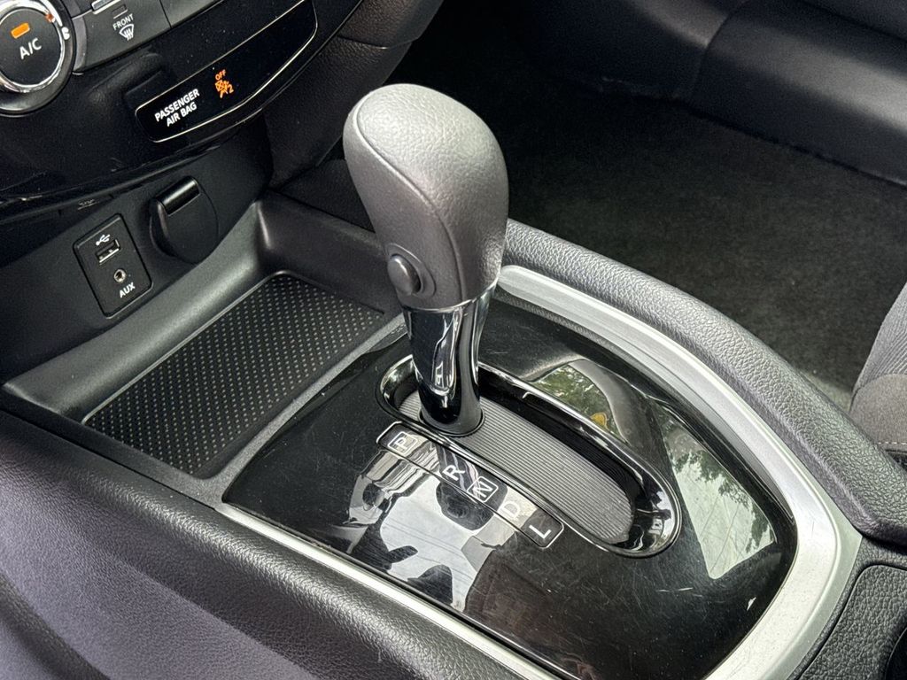 Used 2015 Nissan Rogue SUV