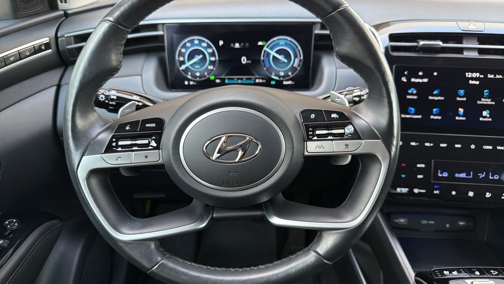 Used 2022 Silver Hyundai Limited image 13