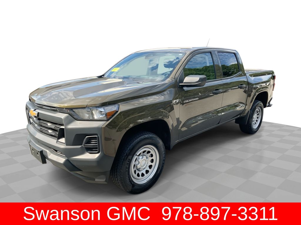 Bronze Metallic 2023 Chevrolet Colorado Pickup Truck 4X2 8-Speed Automatic