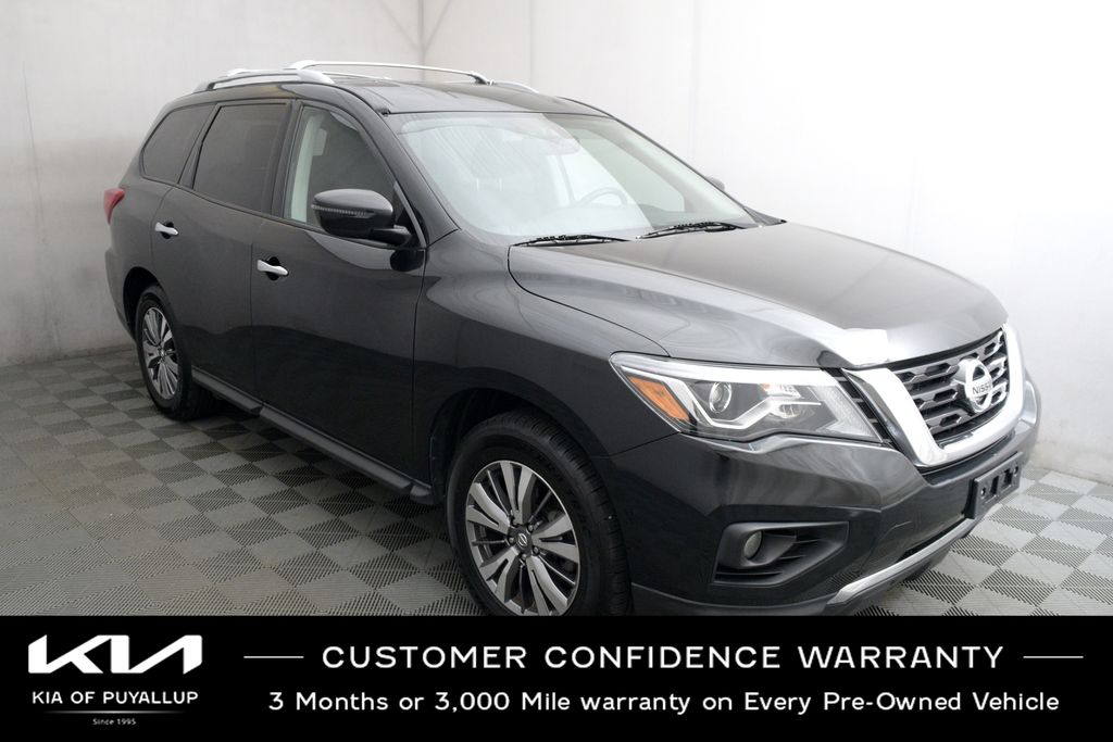 View vehicle photo 3