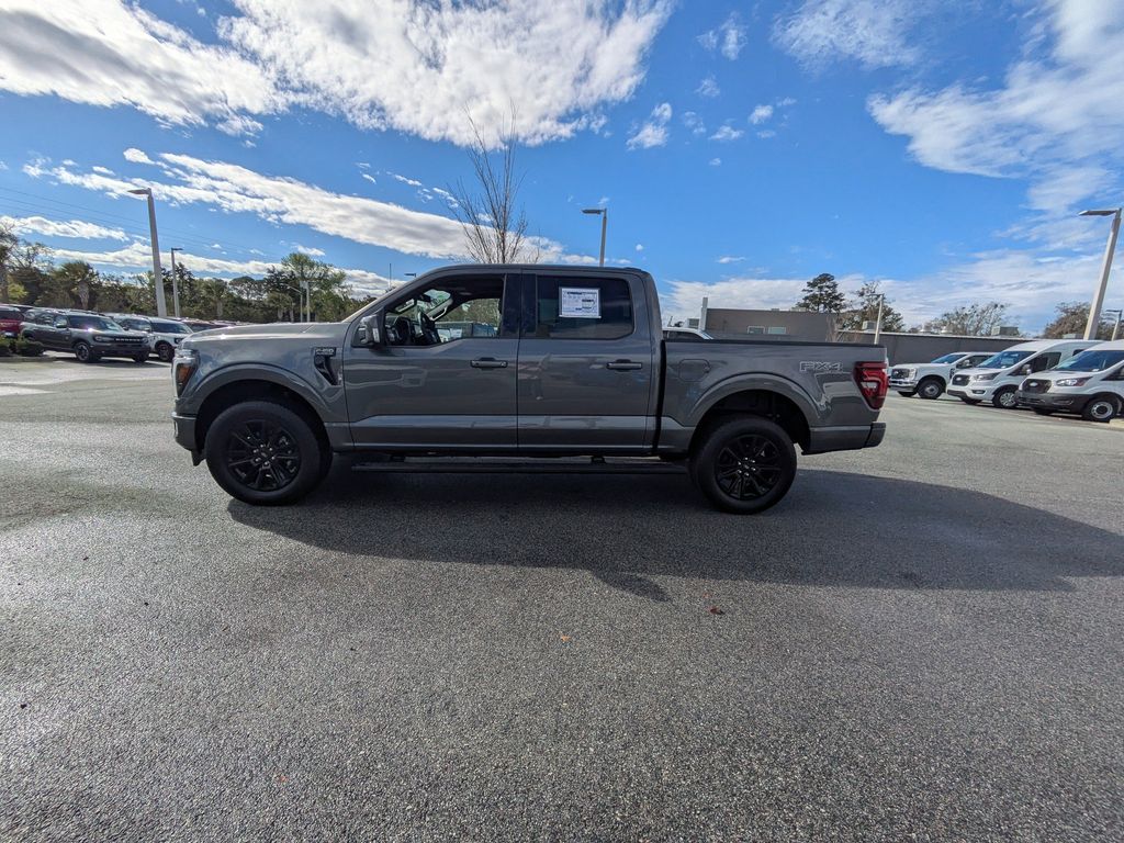 2025 Ford F-150 Platinum