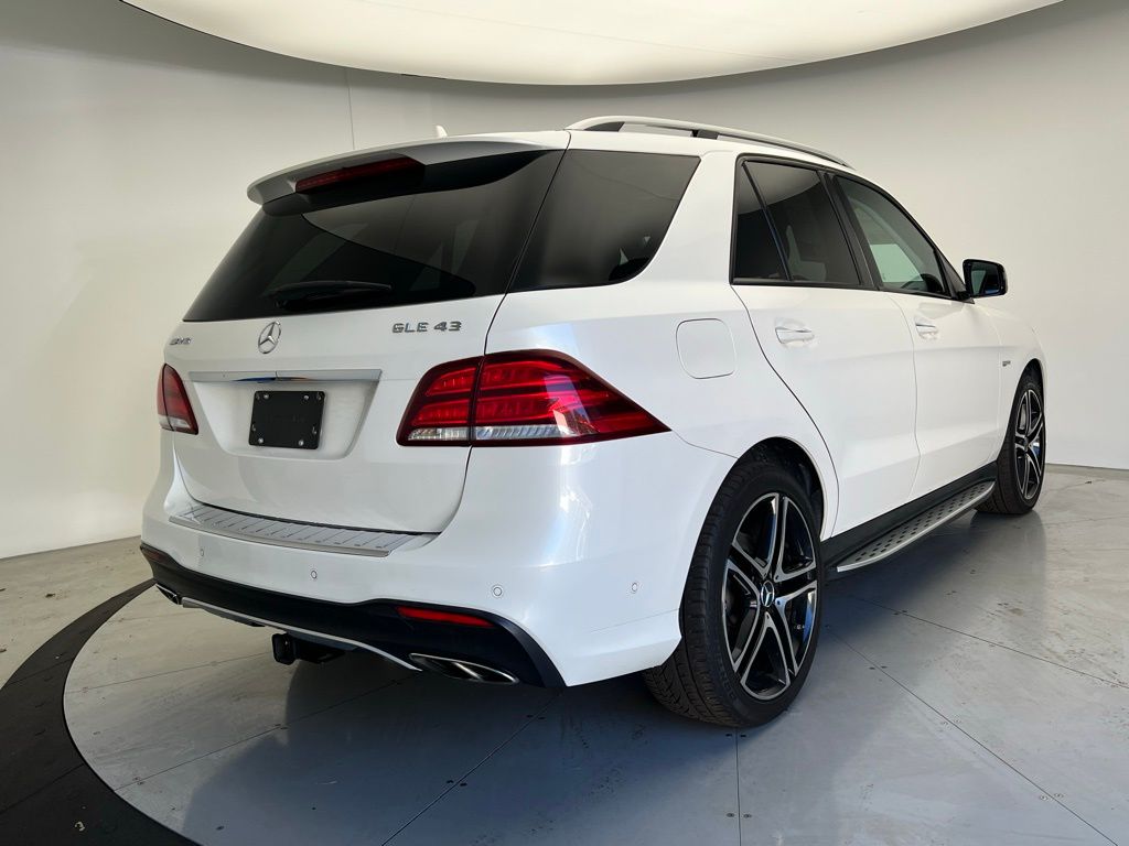 Thumbnail: 2018 Mercedes-Benz GLE - 4