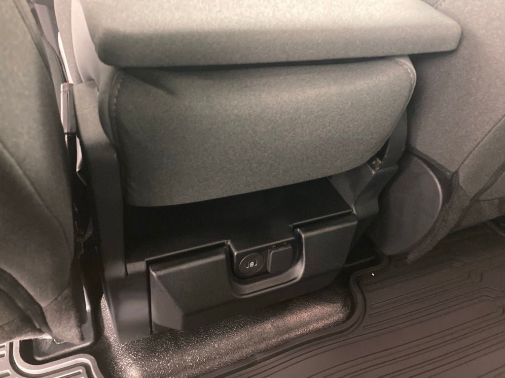 New 2026 Black Ford XLT image 15