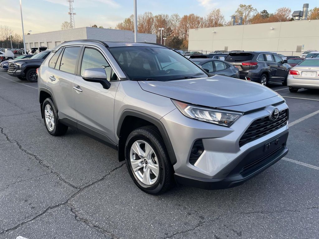 2021 Toyota RAV4 XLE AWD