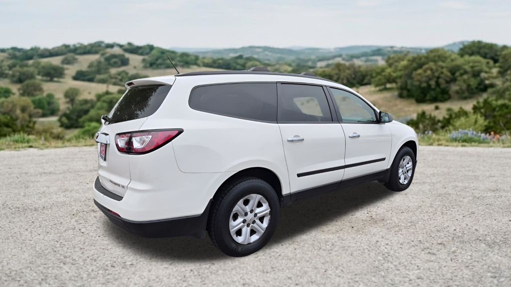 Used Car 2015 Chevrolet Traverse  Ls For Sale Under $10,000 In Austin, Texas