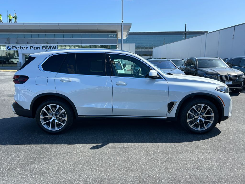Thumbnail: 2026 BMW X5 - 6