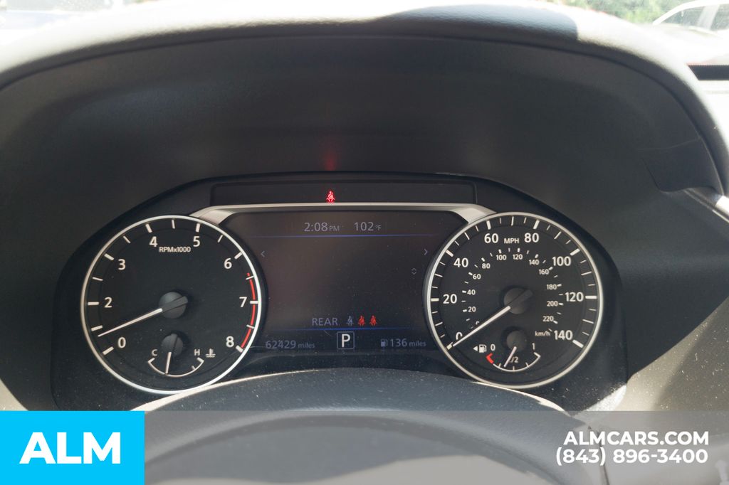 Used 2024 Black Nissan 2.5 SR image 29