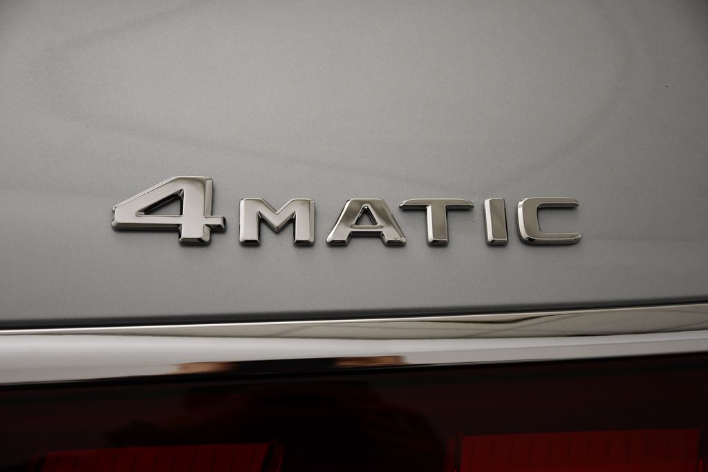 Thumbnail: 2025 Mercedes-Benz GLS - 10