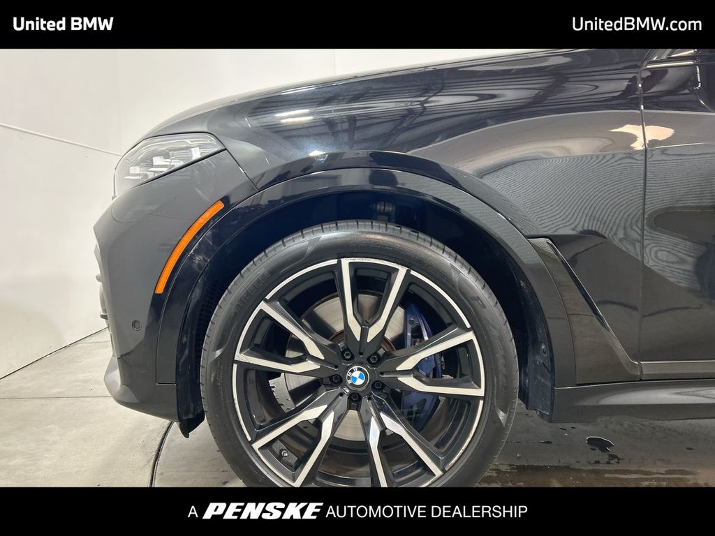 Thumbnail: 2019 BMW X7 - 10