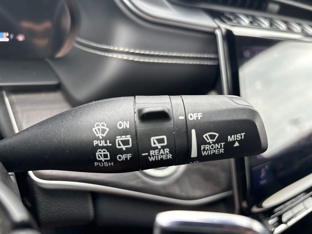 Used 2024 Jeep Grand Cherokee SUV