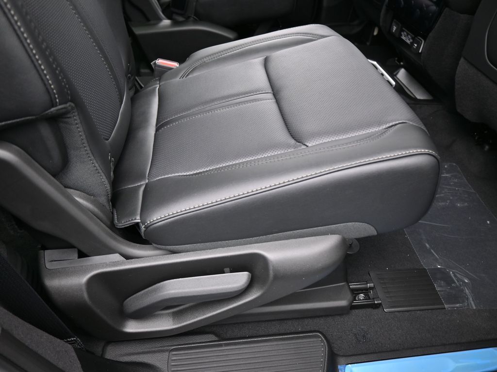 New 2026 Bright White Clearcoat Jeep Summit image 36