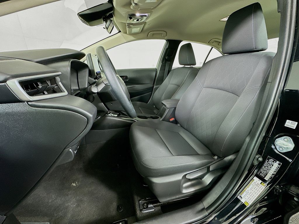 2023 Toyota Corolla LE 20