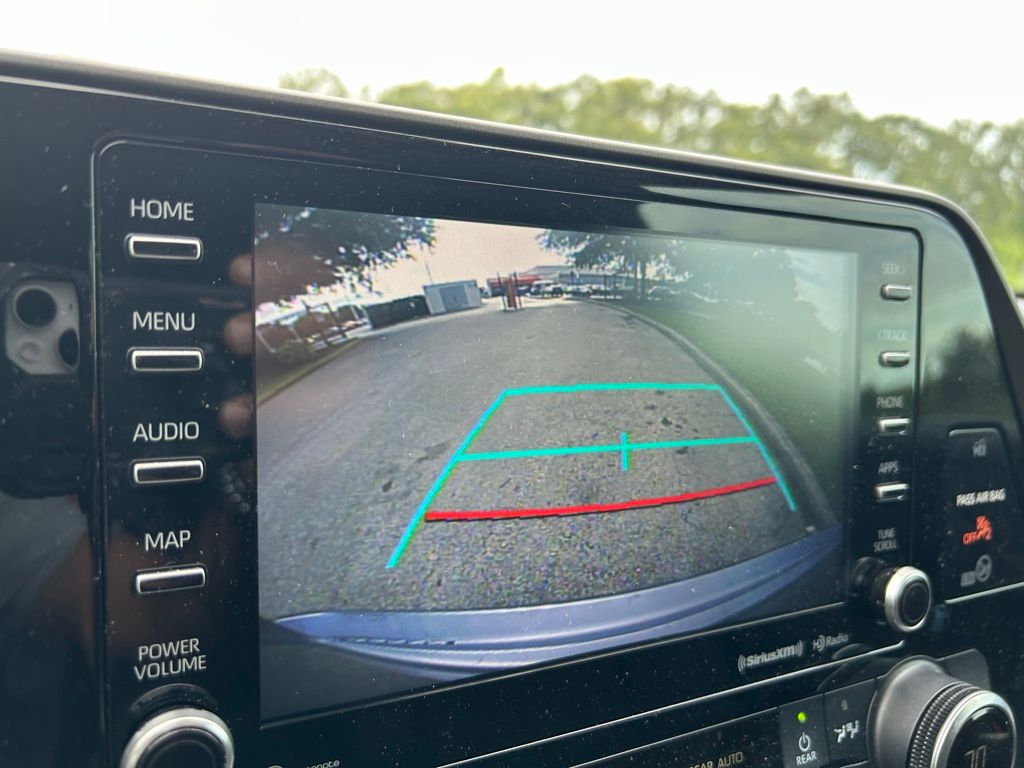 Thumbnail: 2020 Toyota Highlander - 19
