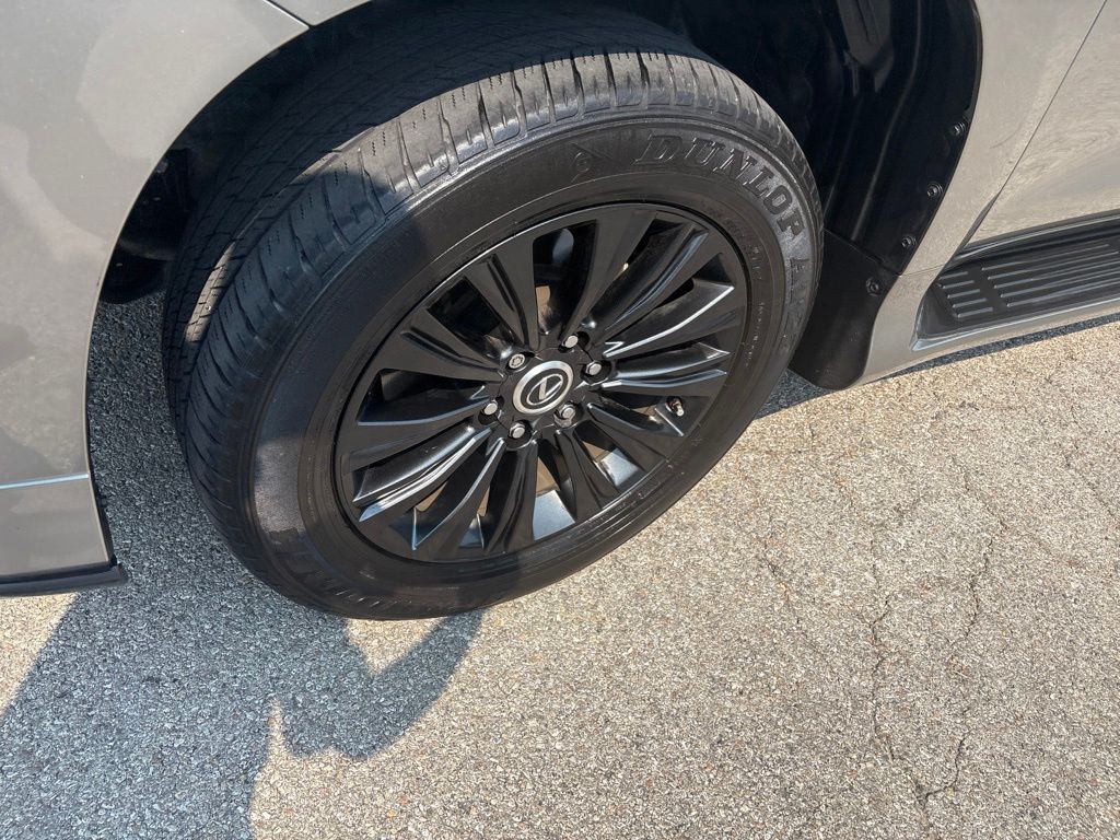 Thumbnail: 2023 Lexus GX - 9