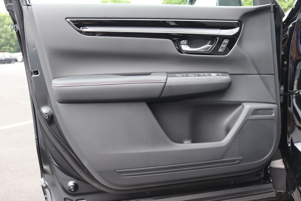 2026 Honda CR-V Sport Touring 30