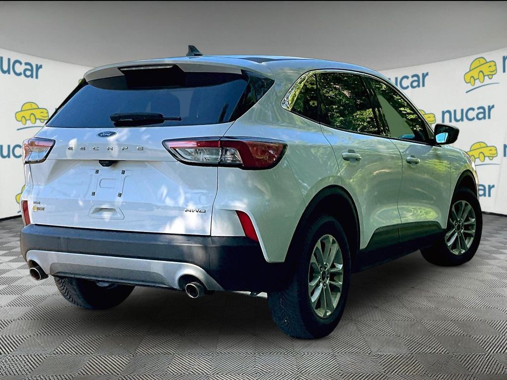 2022 Ford Escape — photo 6