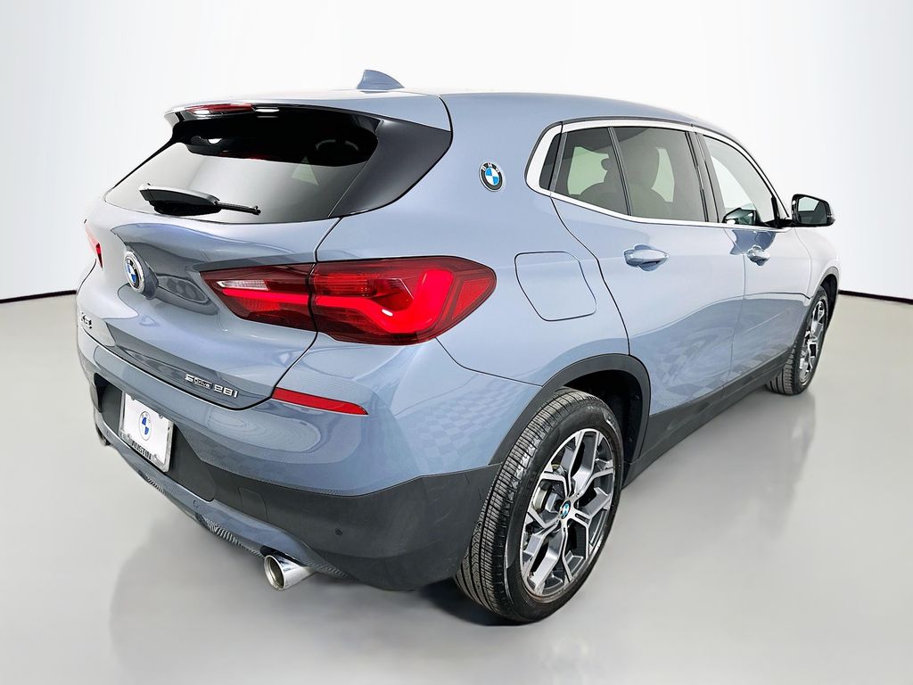 Thumbnail: 2023 BMW X2 - 5