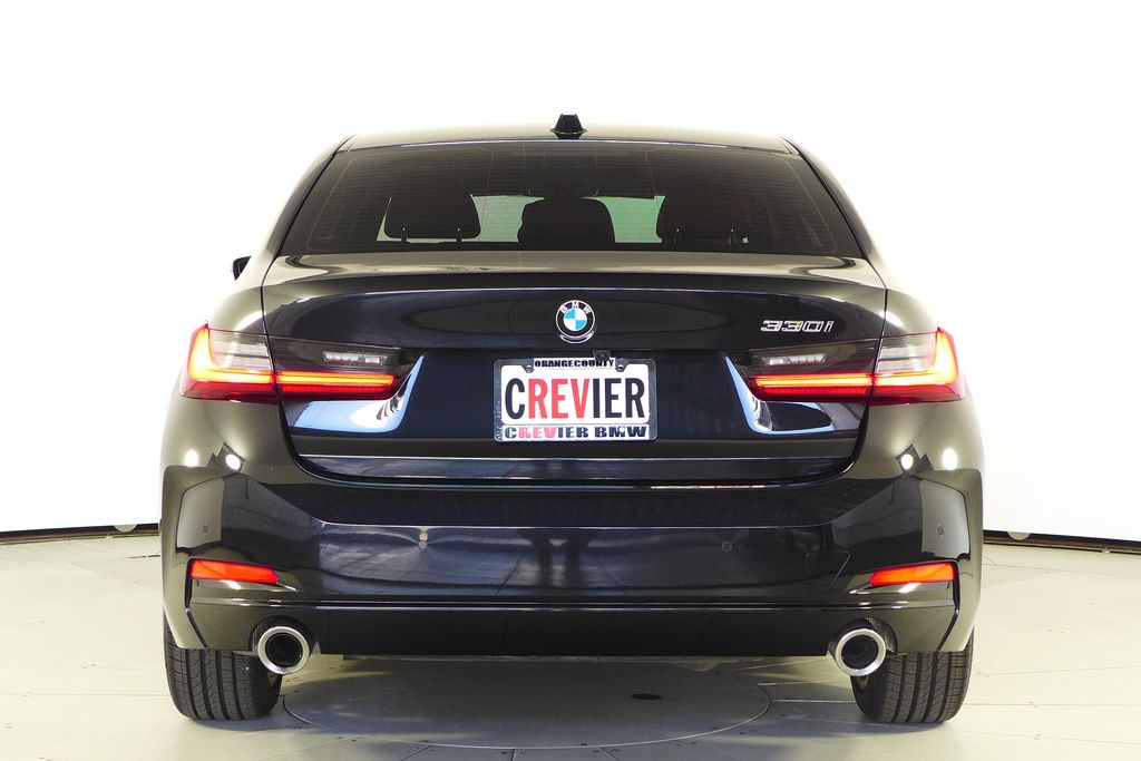 Thumbnail: 2024 BMW 3 Series - 8