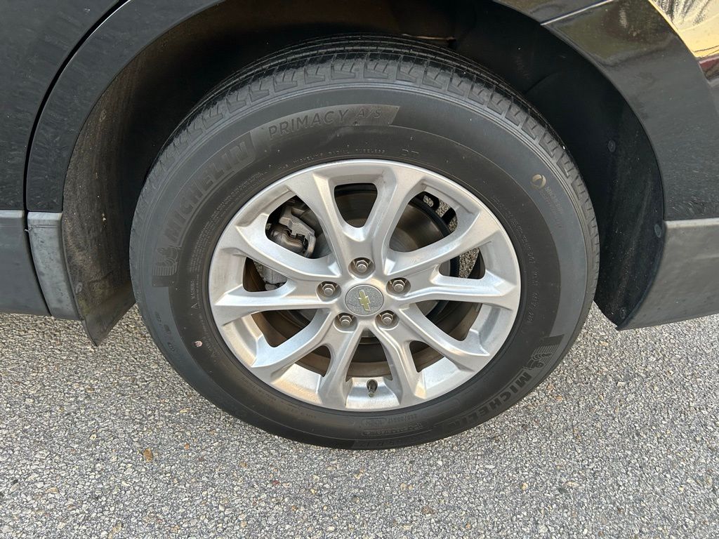 Thumbnail: 2020 Chevrolet Equinox - 8